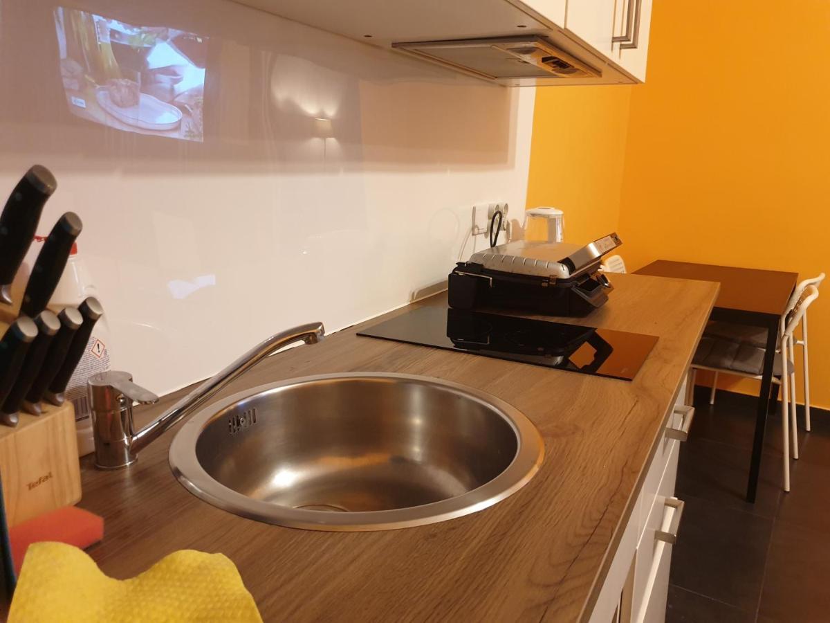 Apartament W Kamienicy W Centrum Krakowa Kültér fotó